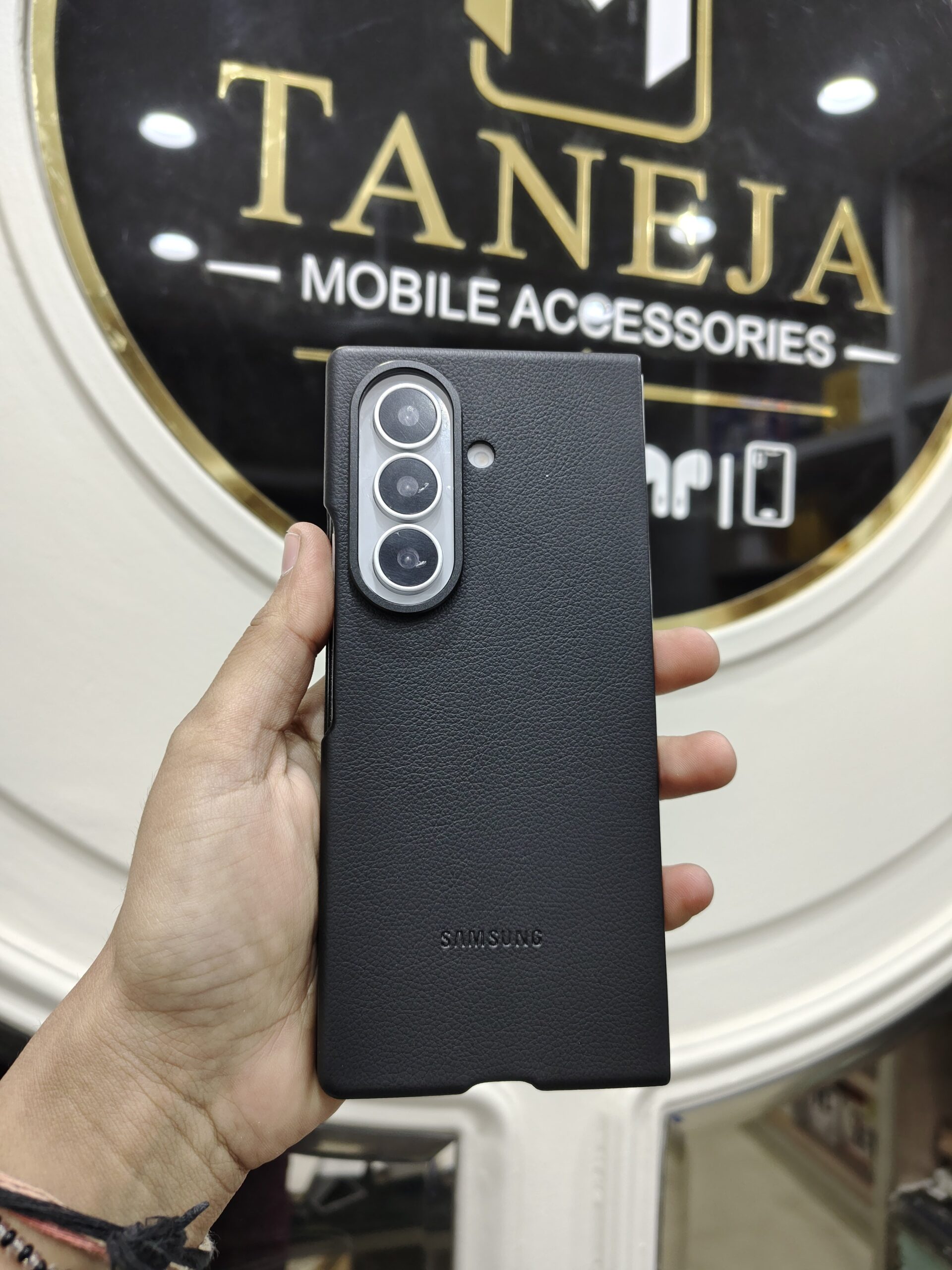 2026/08/247-scaled.jpg Galaxy Z Fold8 Cover - Image 1