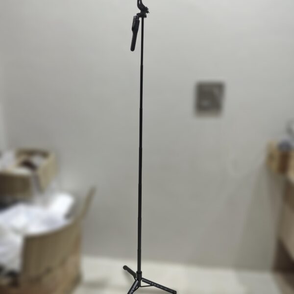 LUNG K28 Live Streaming Tripod Selfie Stick.