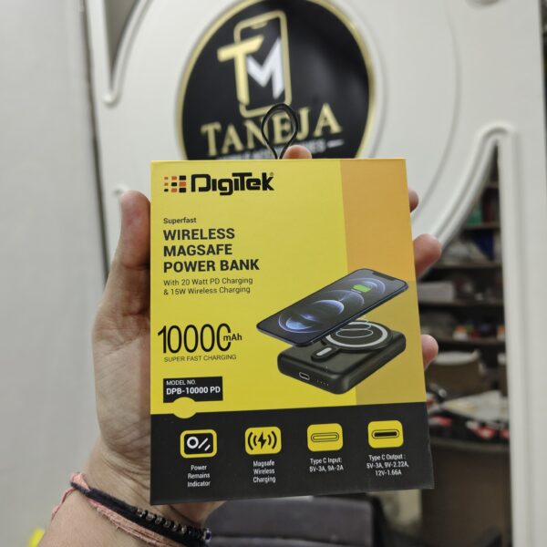 The Digitek DPB-10000 PD is a 10000mAh pocket-sized magnetic wireless power bank