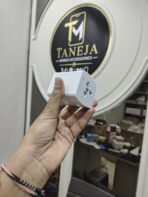 the LDNIO Z4 Universal Travel Plug Adapter. - Image 2