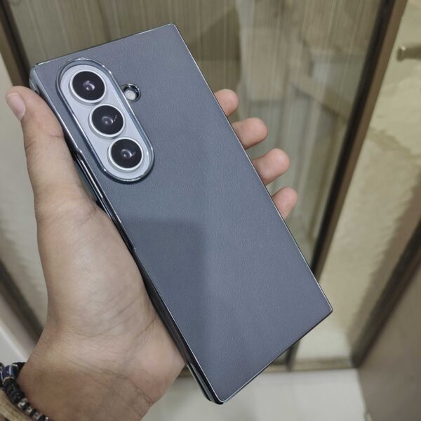 Galaxy Z Fold8 Cover