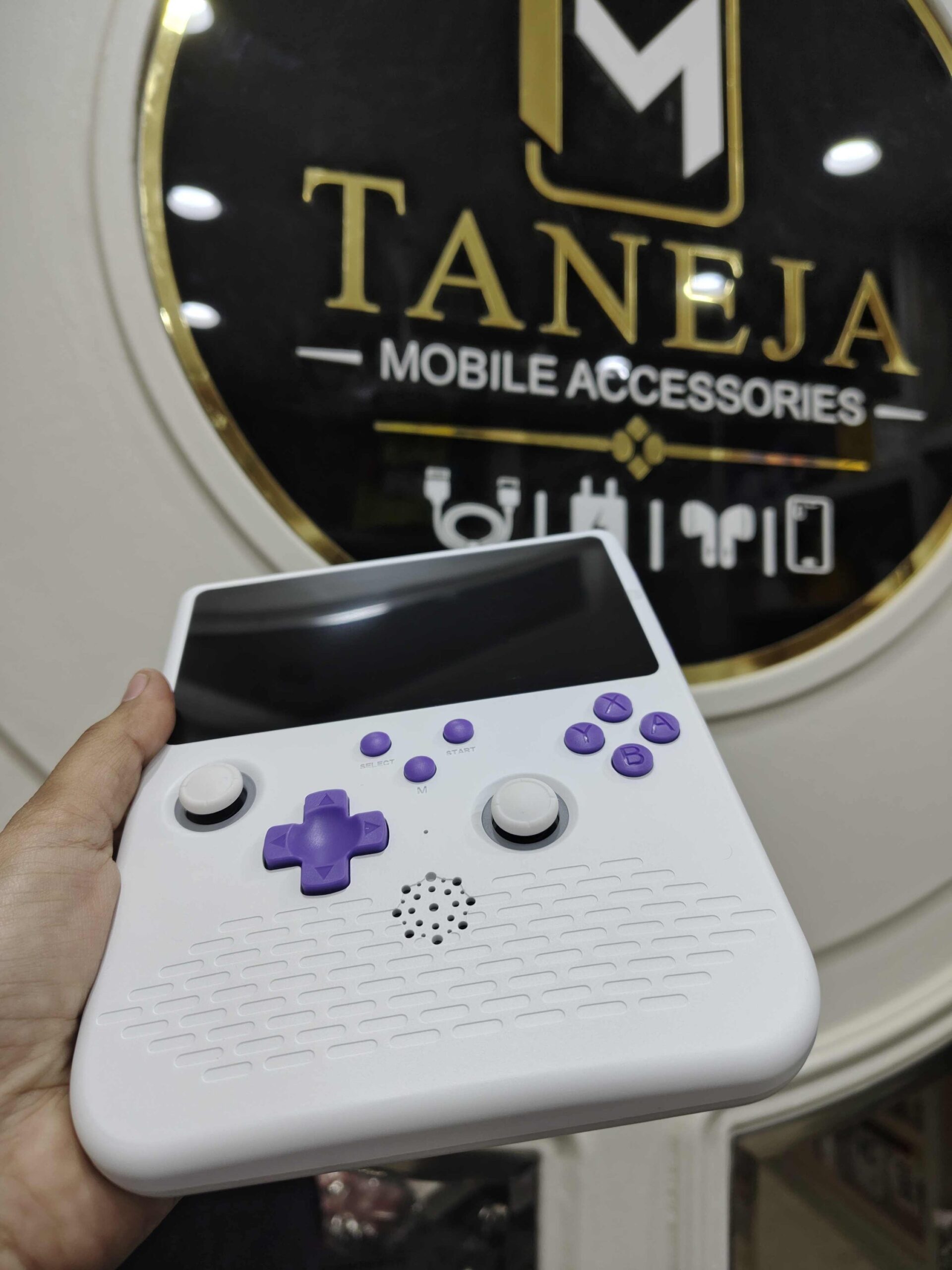 2026/09/2184-scaled.jpg H5 Linux Titan OS Retro Handheld Game Console 🎮 - Image 1