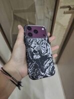 LUXO MagSafe Case – Black White Tiger - Image 2