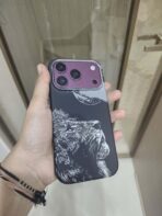"Lion Looking Sky" Embossed Phone Case - Image 2