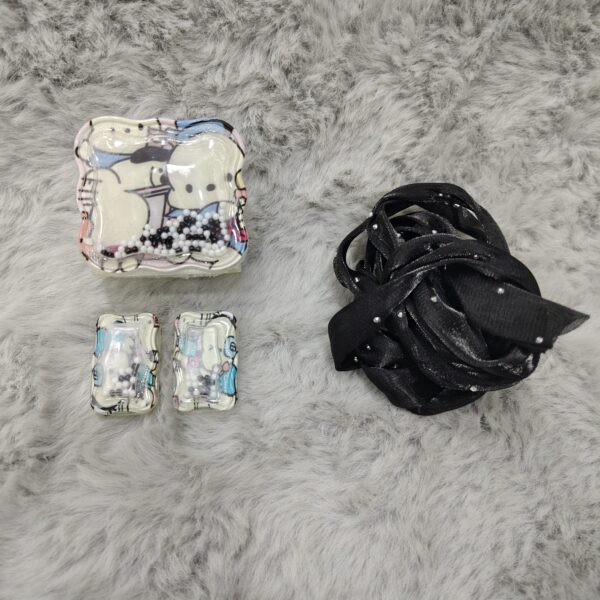 Sanrio Pochacco 5-in-1 Charging Cable Protector and Organizer Set.