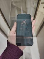 Xmart Privacy Premium Tempered Glass Screen Protector - Image 2