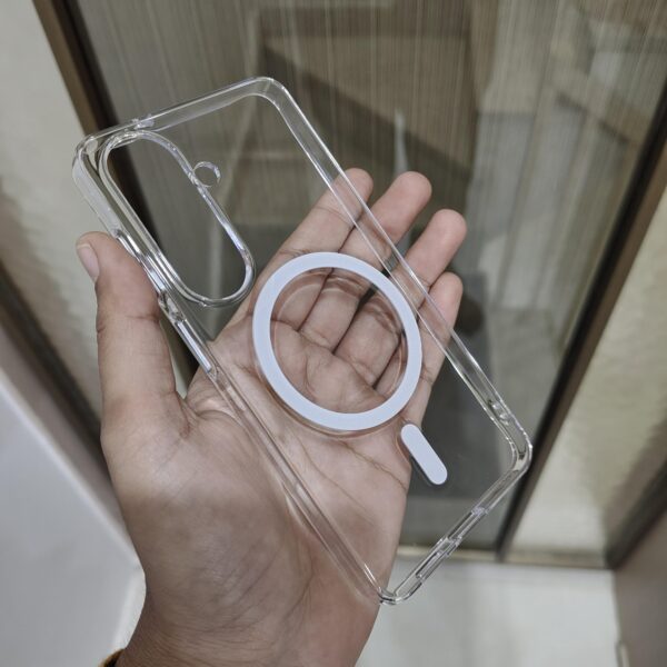 Magnetic Transparent Phone Case with MagSafe compatibility.