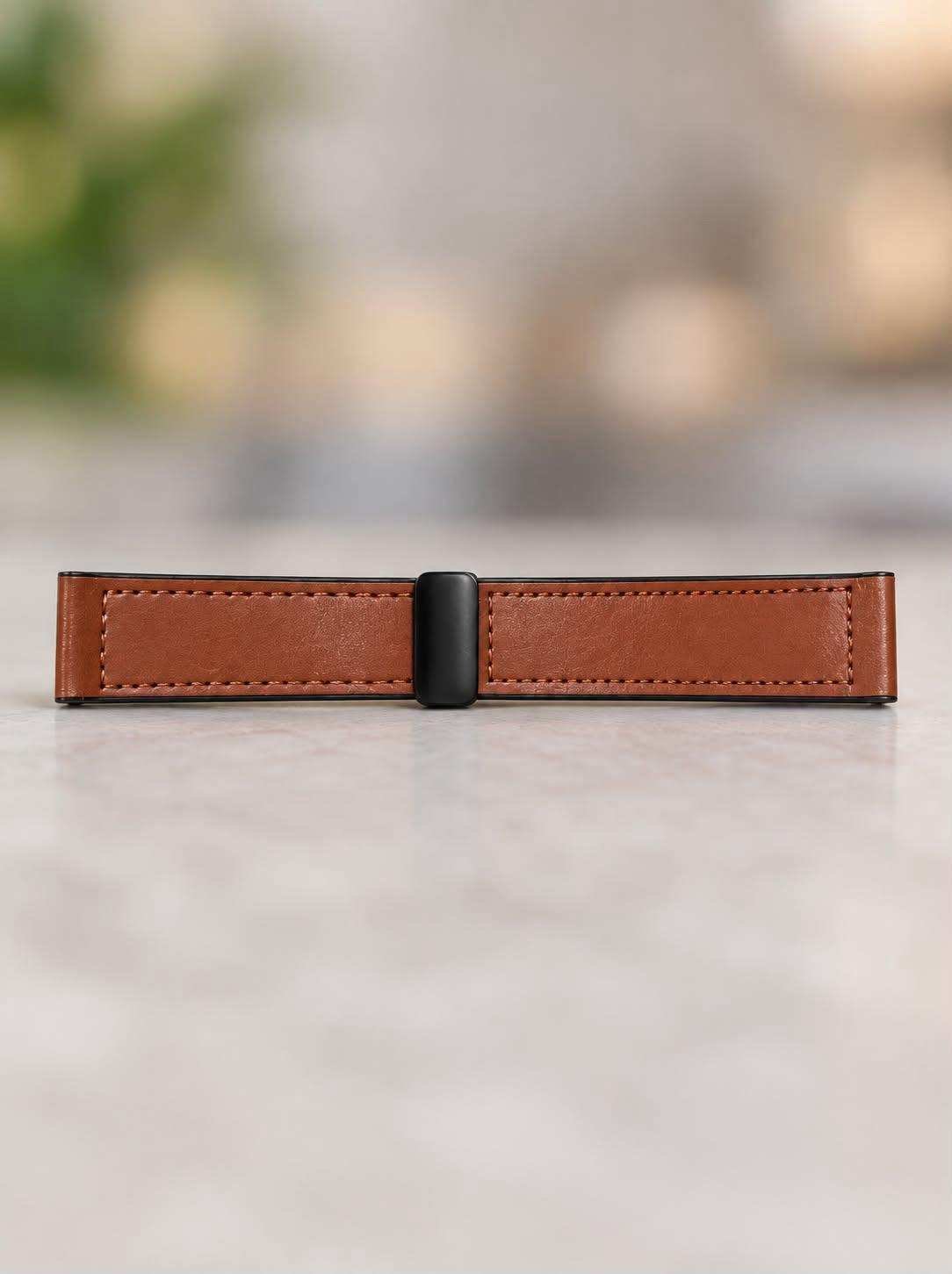 2026/09/6145.jpg magnetic buckle leather smartwatch replacement strap. - Image 1