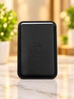 Apple iPhone Leather Wallet with MagSafe - Image 3